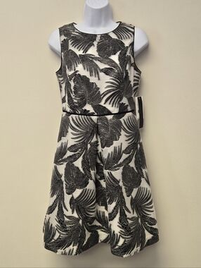 H Halston Sleeveless Fit Flare Palm leaf Print dress Black Cream 2